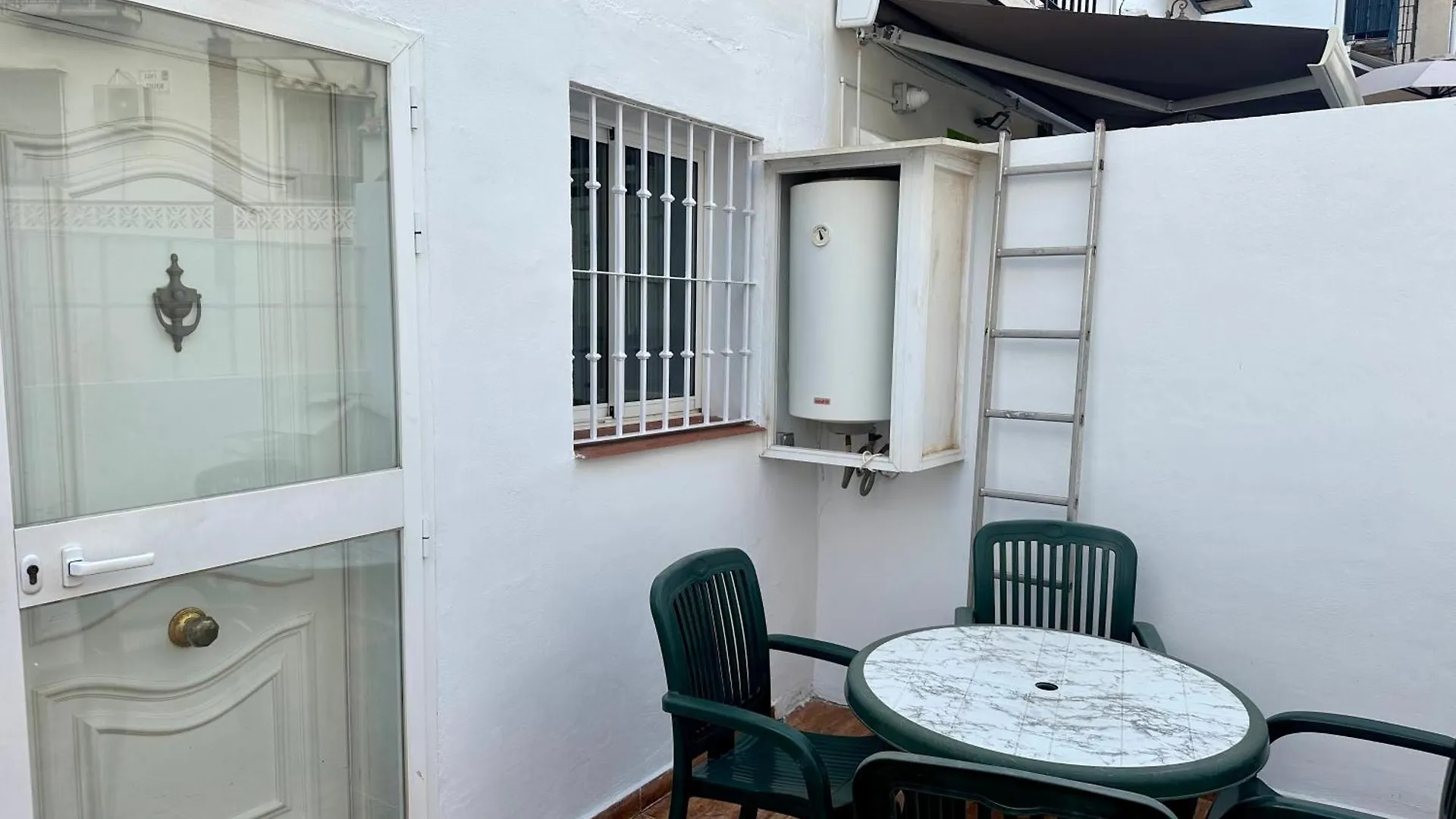 Apartamentum Torremolinos With Pool 0*,  İspanya
